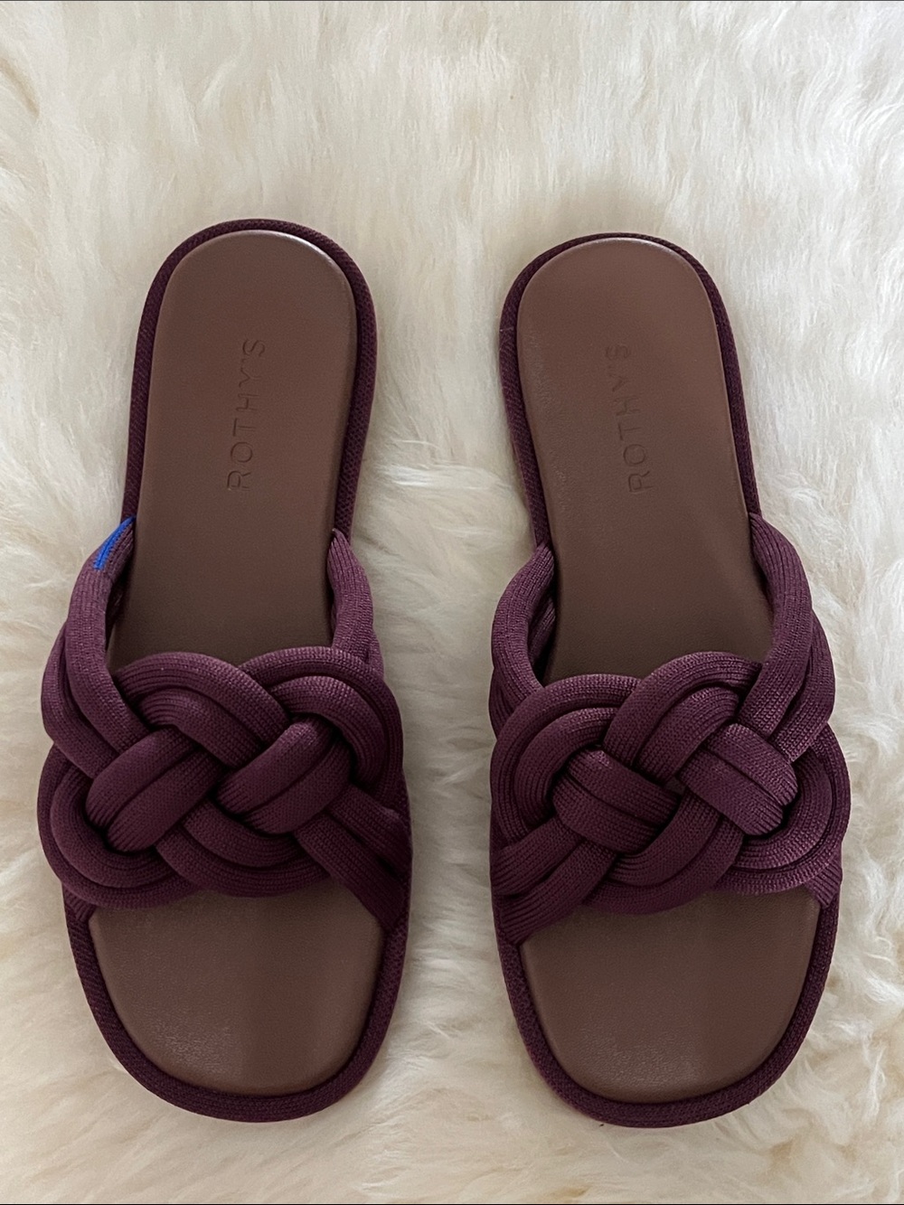 NWT Rothy's The Summer Sandal in BlackBerry